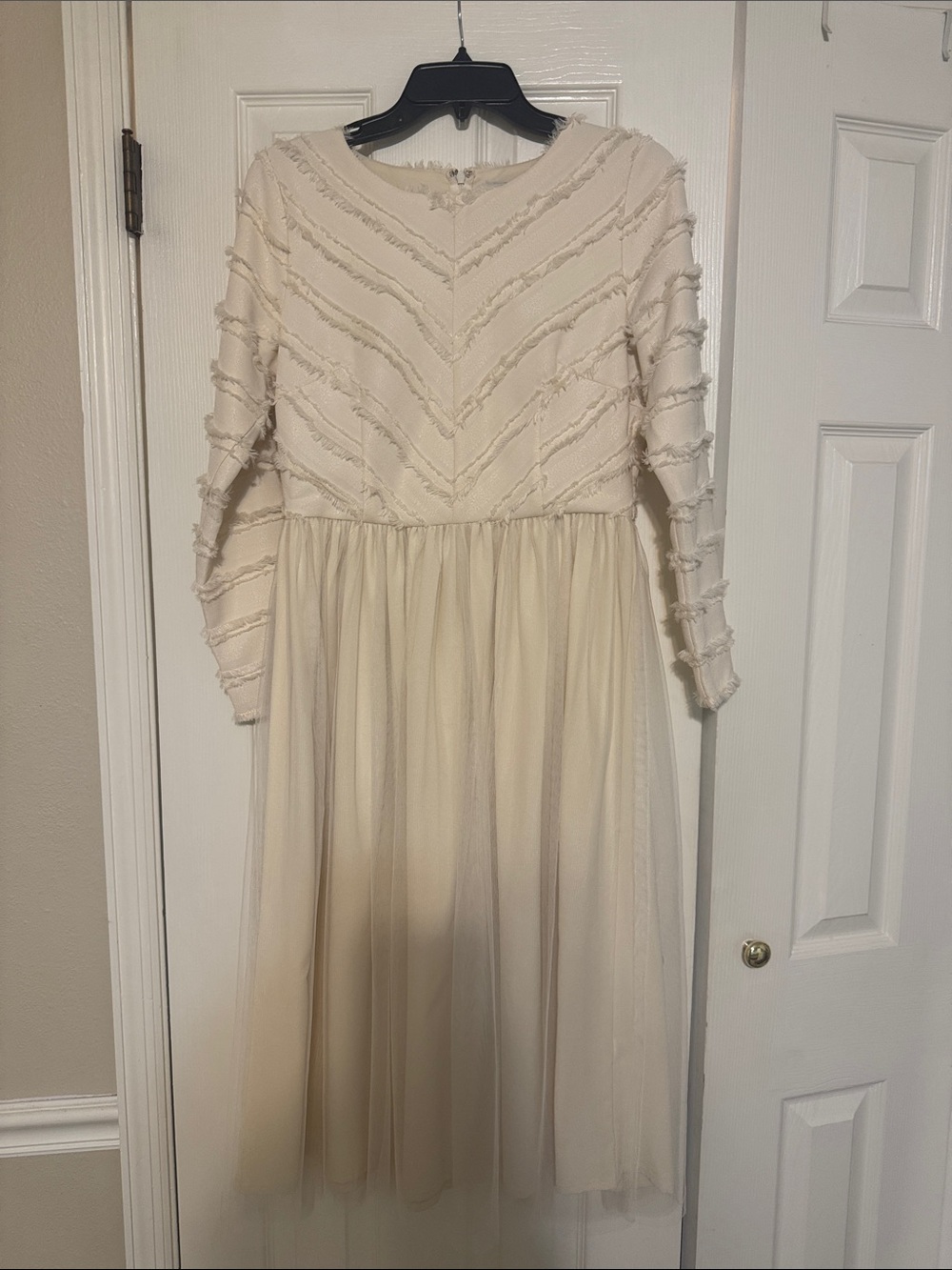 Dainty Jewells Ivory Long-Sleeve Tulle Party Dress